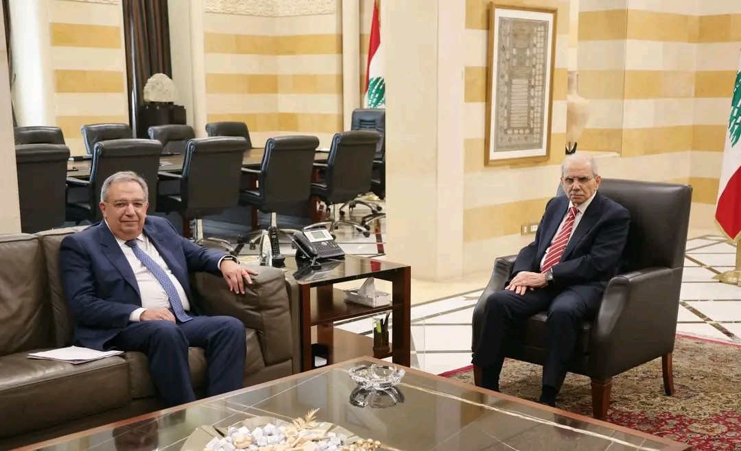 Prime Minister Nawaf Salam Meets with the President of the Association of Lebanese Industrialists to Discuss the Industrial Sector